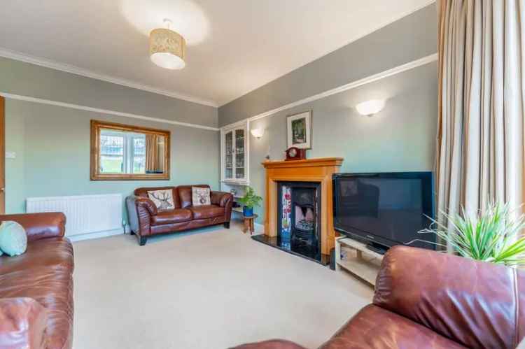 4 Bedroom Terraced House for Sale in Scotland