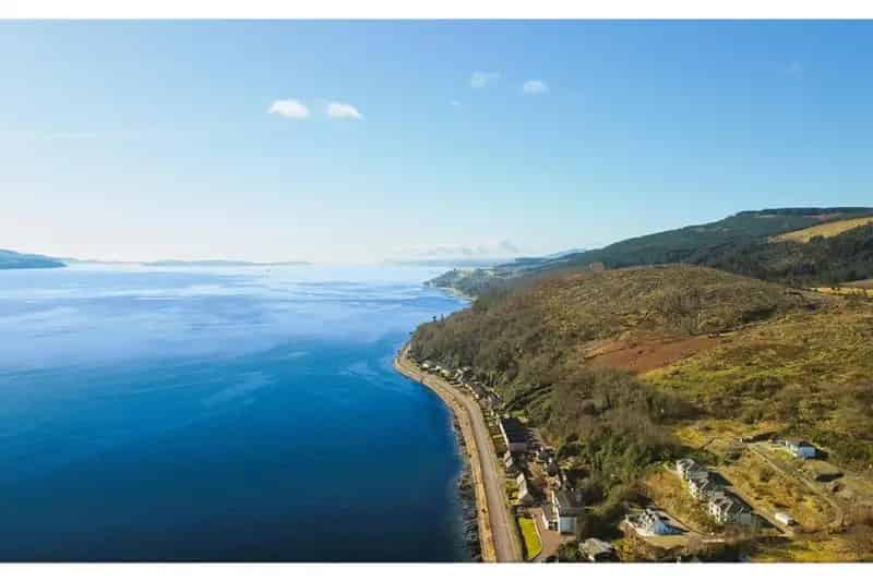 2 Bed Flat Upper with 2 Reception Rooms Panoramic Sea Views Private Parking