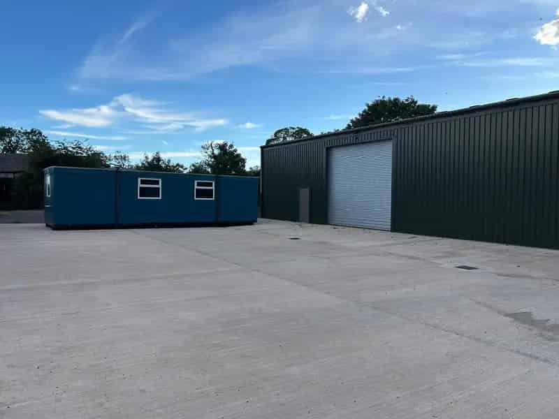 5000 sq ft Semi Detached Commercial Unit Near Wem
