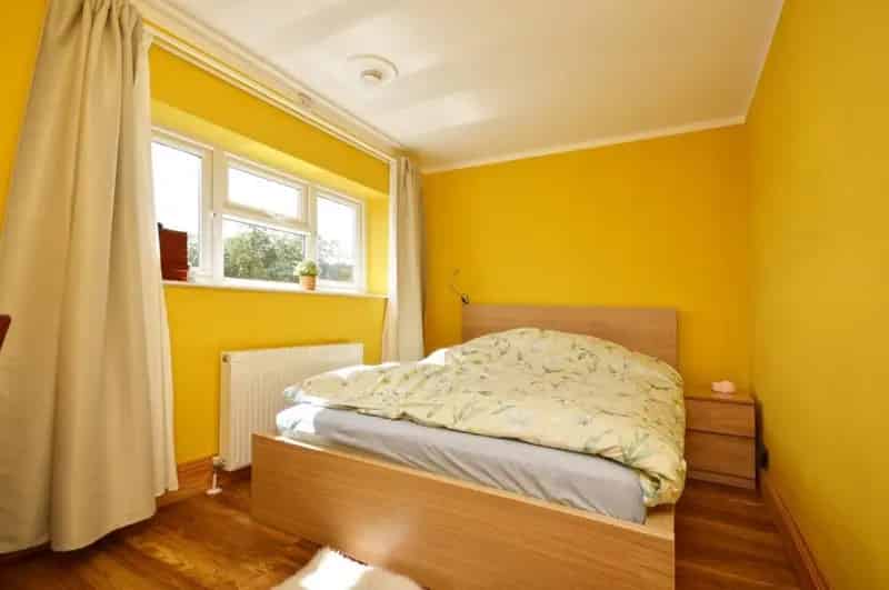 3 Bed Semi Detached House For Sale No Onward Chain