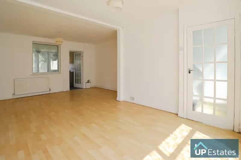 2 Bedroom End Terrace House for Rent Radford Coventry