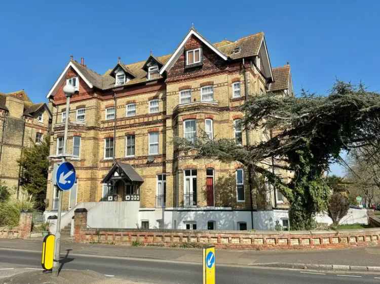 2 Bedroom Flat for Sale Folkestone CT20