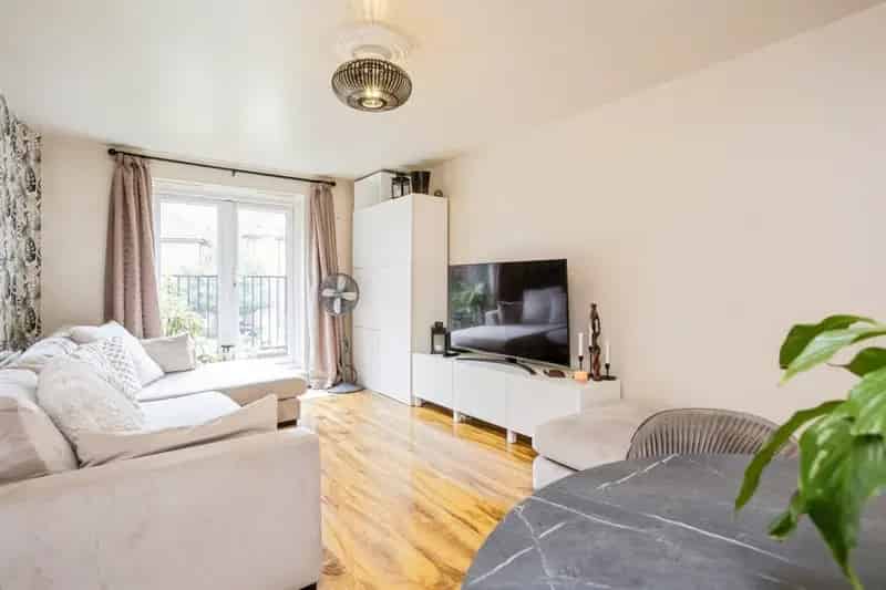 2-Bed Apartment with Balcony and Allocated Parking