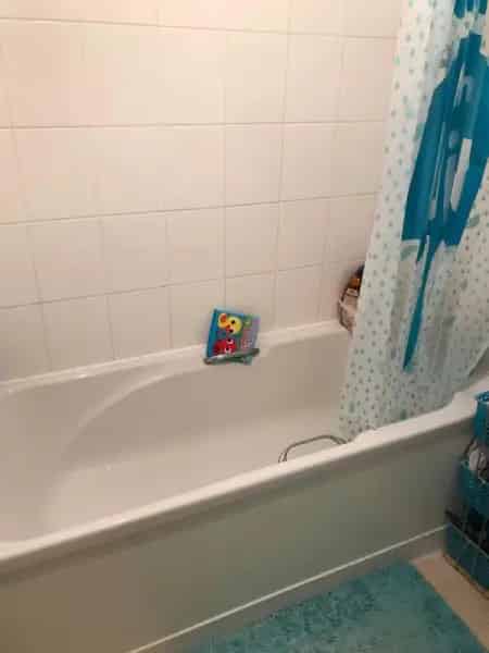 2 Bed House Near Park and School in Donington