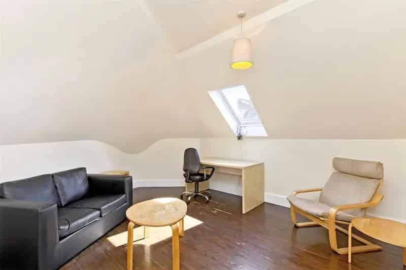 2 Bedroom Furnished Flat to Rent in Edinburgh
