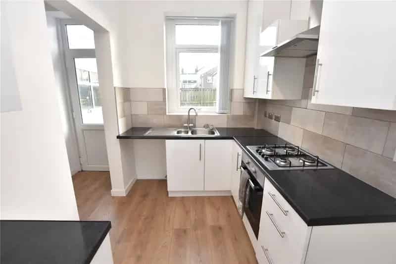 Immaculate 2-Bed Refurbished Terrace House For Sale