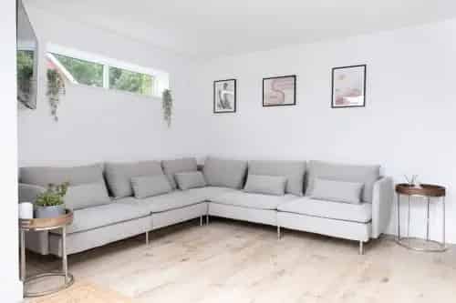 Spacious Detached House Near River Hamble