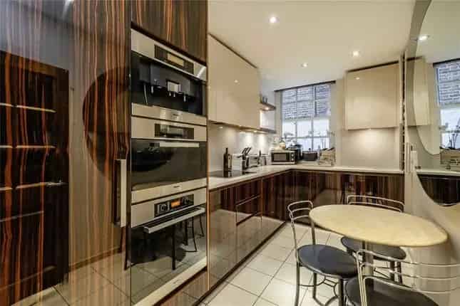 Luxury 2-Bedroom Flat Pont Street London SW1X
