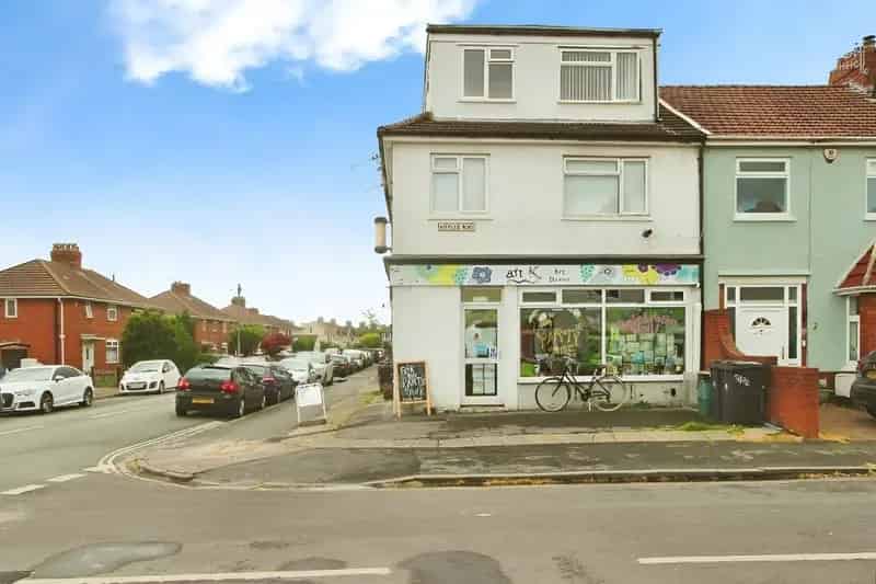 2 Bedroom Flat to Rent