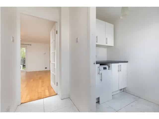 3 Bedroom Semi Detached House for Sale Near Williamwood High School