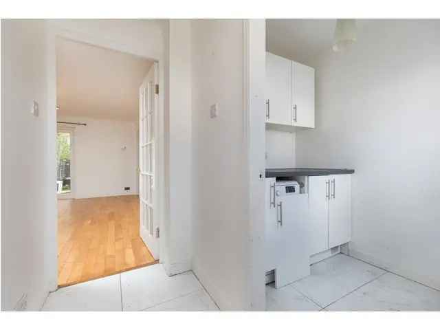 3 Bedroom Semi Detached House for Sale Near Williamwood High School