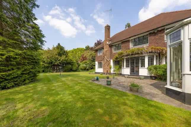 Detached house for sale in Summer Hill, Chislehurst BR7