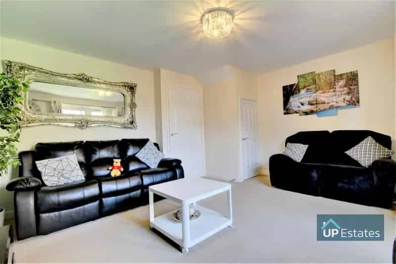 3 Bedroom Detached House to Rent Coventry