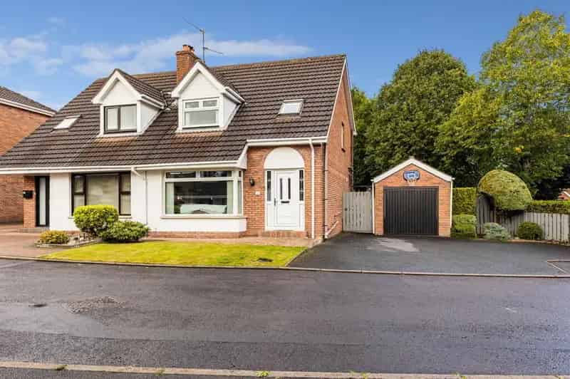 House For Sale , Lisburn, Northern Ireland