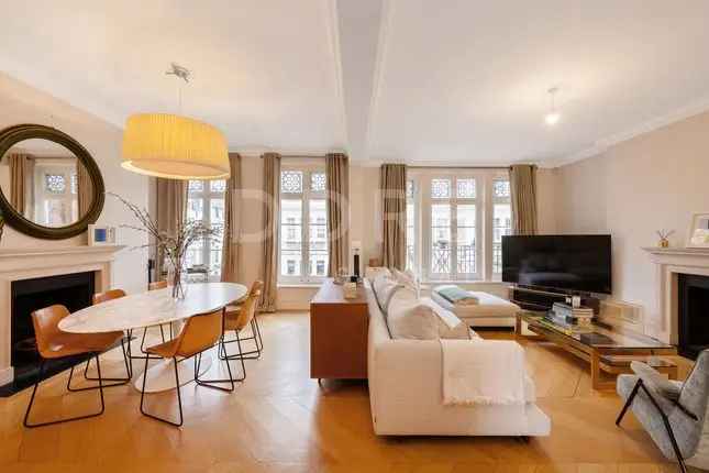 Flat for Sale in Linden Gardens London W2