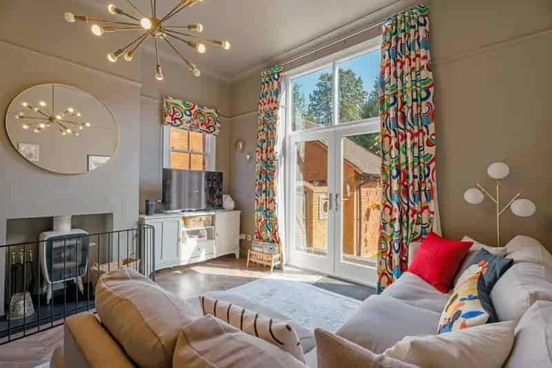 4 Bedroom Semi-Detached House for Sale Beverley Road Leamington Spa