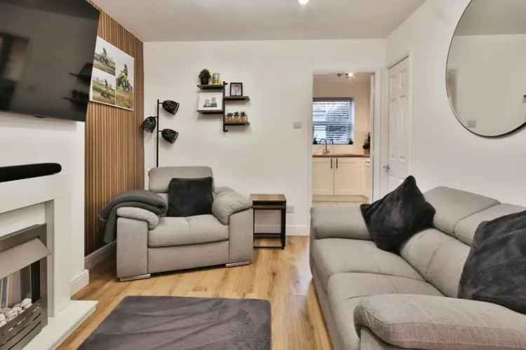 2 bedroom end of terrace house for sale