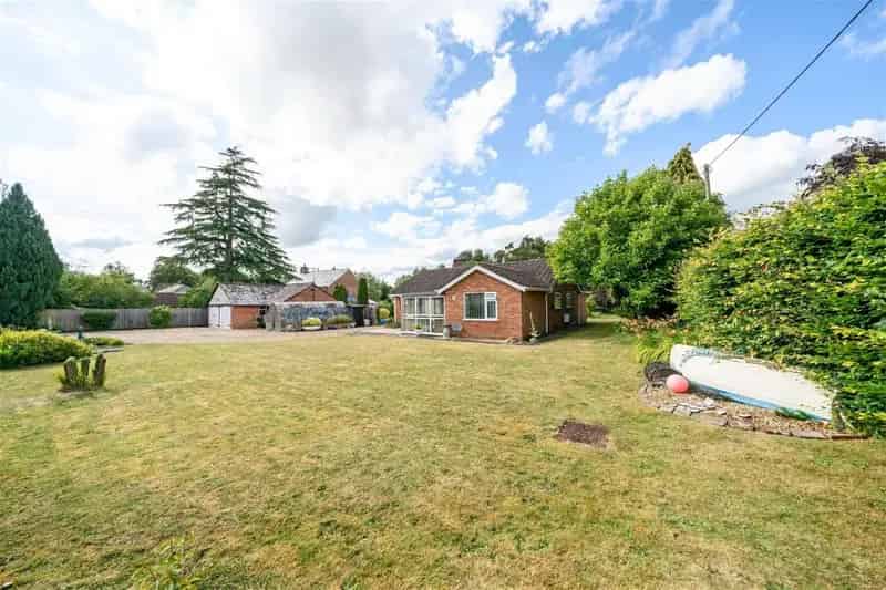 3 Bed House For Sale With Development Potential