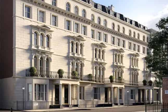 Luxury 2-Bedroom Duplex Apartment Bayswater London