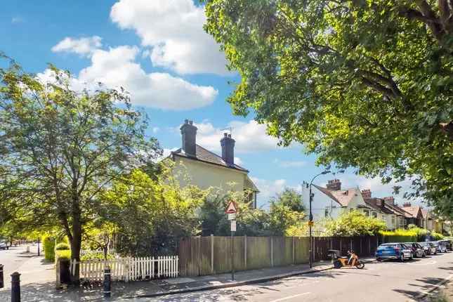 End Terrace House for Sale Peterborough Road London SW6