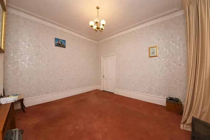 3 Bed House for Sale East Finchley - Large Garden - Modernisation Needed
