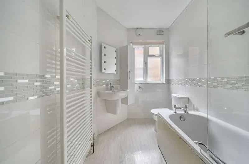 2 Bed Flat for Sale New Kings Road Fulham Chain Free