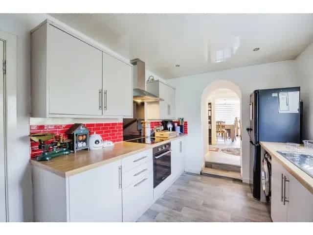 3 Bedroom Detached House For Sale in Alyth