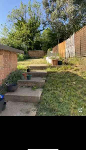 House For Rent in London, England