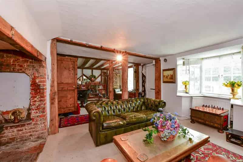 3 Bedroom Grade II Listed Cottage Cranbrook High Street