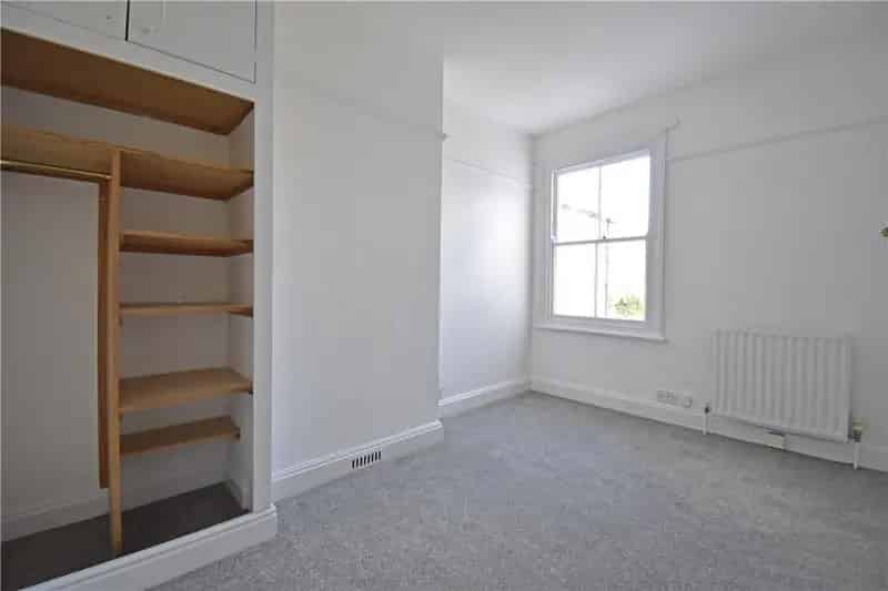 3 Bedroom Semi-Detached House to Rent