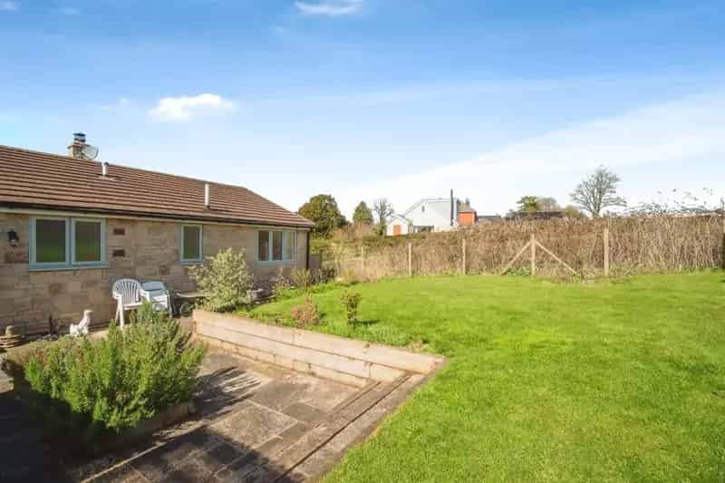 Detached Bungalow in Cattistock 3 Bedrooms Large Driveway Stunning Views