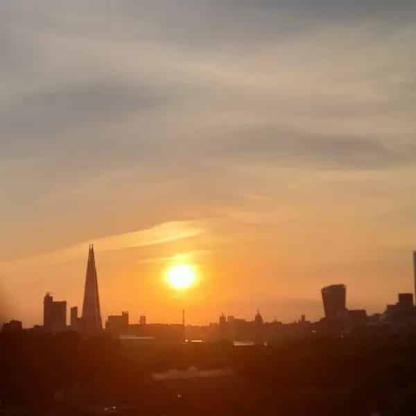 Spacious River View Flat Near Tower Bridge 2 Beds Pets Allowed