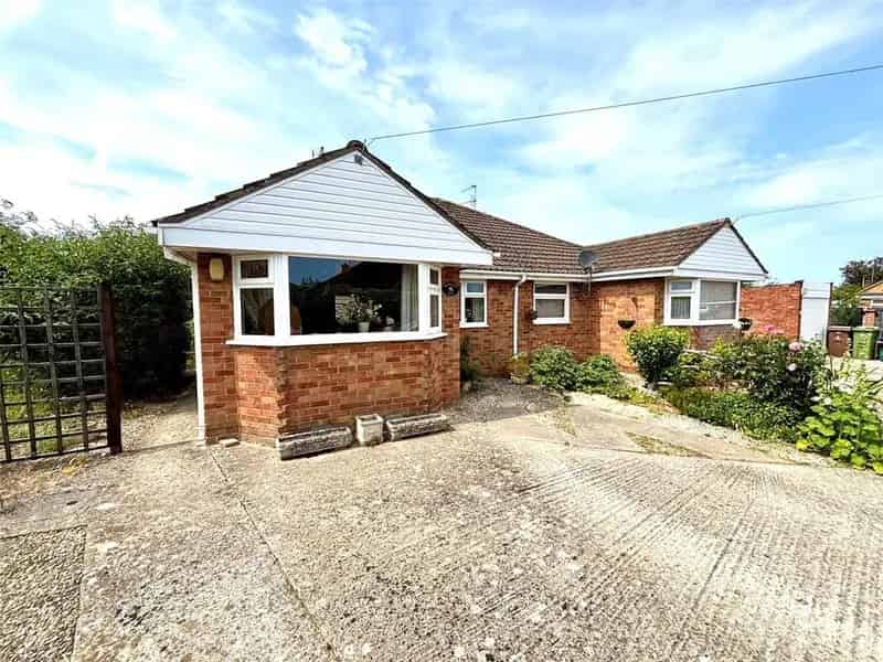 2 Bedroom Bungalow for Sale