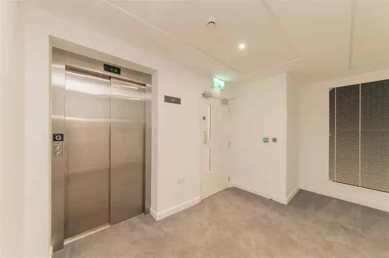 2 Bedroom Flat House to Rent