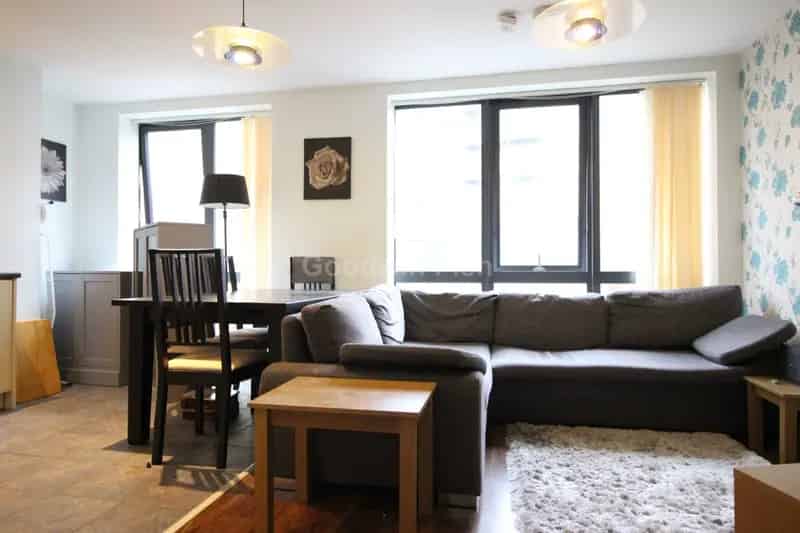 2 Bedroom Apartment House to Rent City Centre