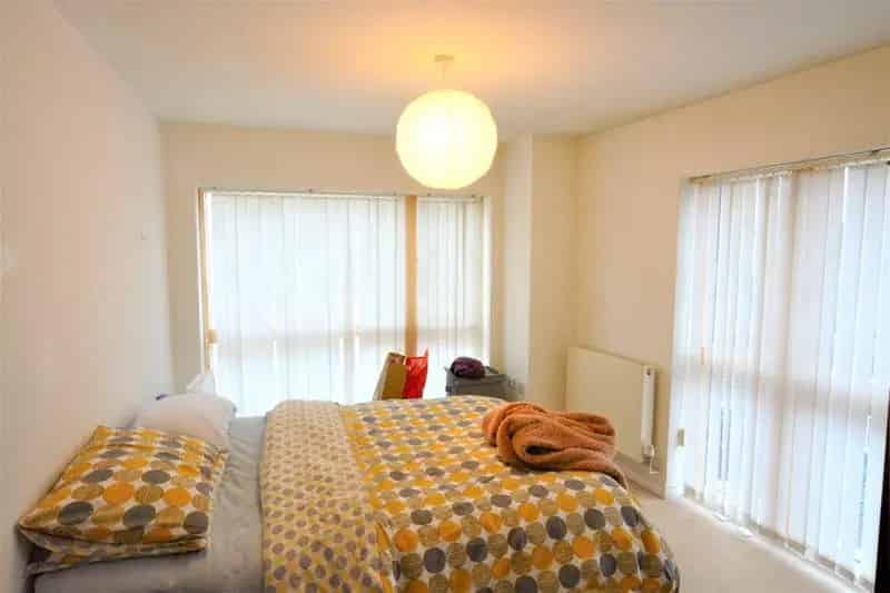 2 Bedroom Brighton Apartment to Rent