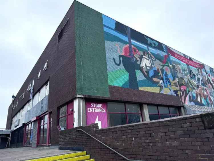 Commercial Space 7538 sq ft Retail Leisure Medical