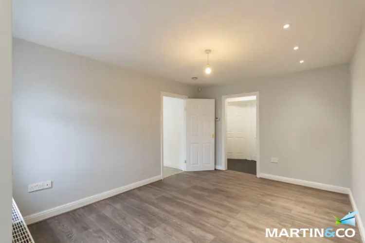 2 Bedroom Semi-Detached Bungalow Near Jewellery Quarter