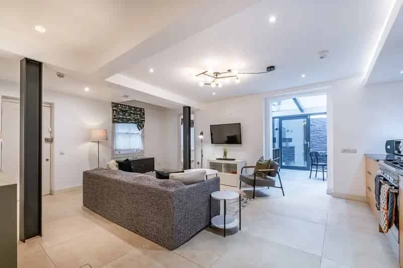 2 Bedroom Flat to Rent Near Warwick Avenue Station