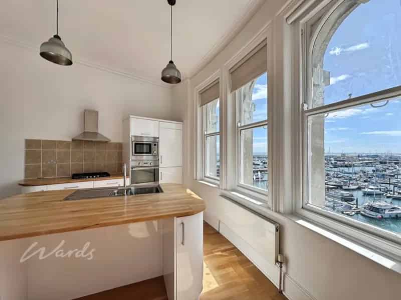 3 Bedroom Apartment Ramsgate Harbour Views