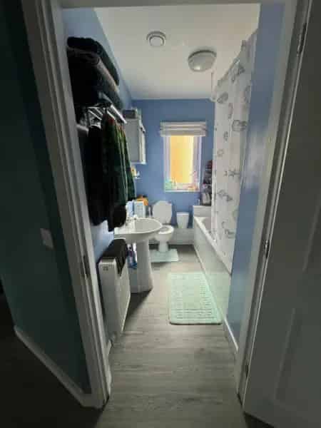 Spacious 1 Bedroom Flat Near Littlehampton Train Station