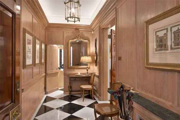 Eaton Square, London, SW1W 9AG | Property for sale | Savills