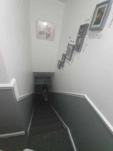 2 Double Bedroom Apartment with Balcony Near Transport and Shops
