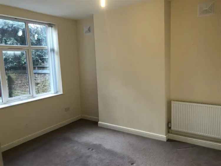 Olton Ground Floor Apartment Near Transport Links and Shops