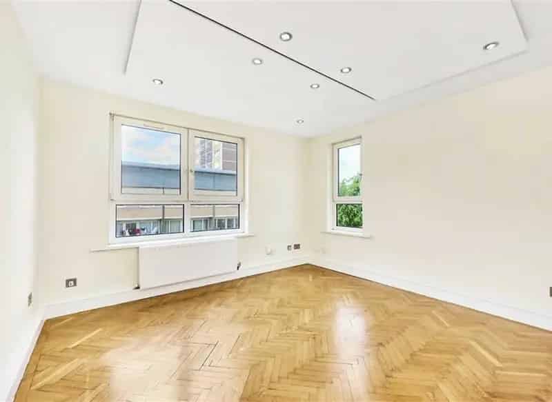 Three Bedroom Top Floor Flat Greenwich