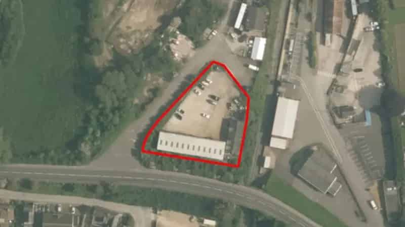 Industrial Buildings with Yard 5214 Sq Ft
