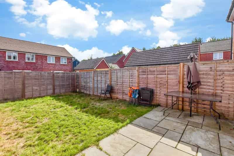 3 Bedroom Semi Detached House For Sale Langley Park