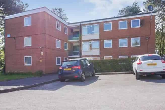 2 Bedroom Flat for Sale