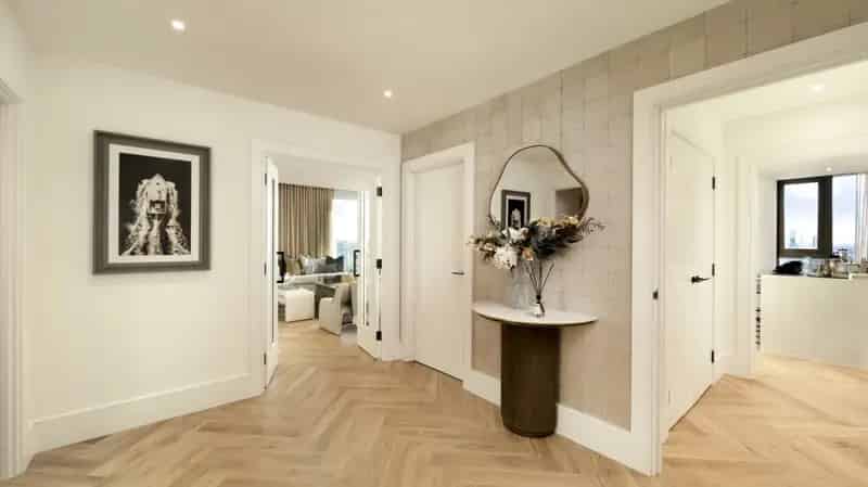 4 Bedroom Flat for Sale Battersea Park