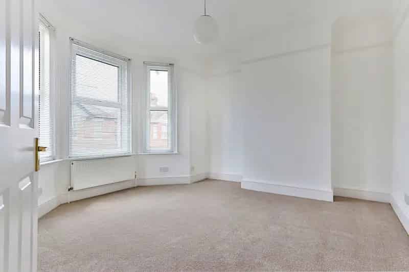 3 Bedroom House For Sale Near Childrens Park